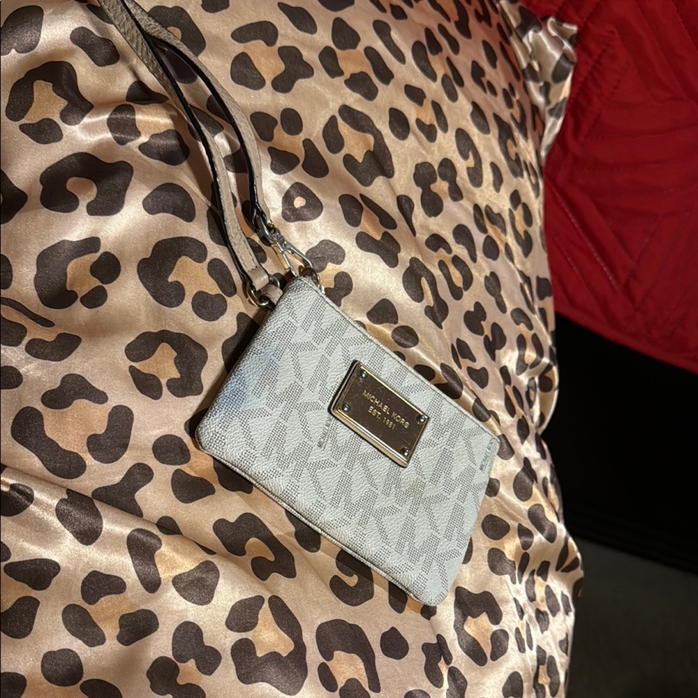Michael Kors Gray Wristlet